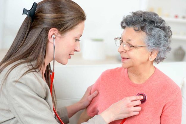 Taking old lady’s heartbeat Taking old lady's heartbeat