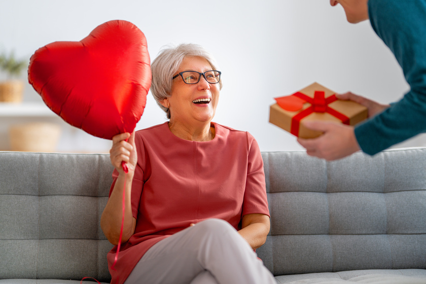 Over 50s dating tips to find a connection