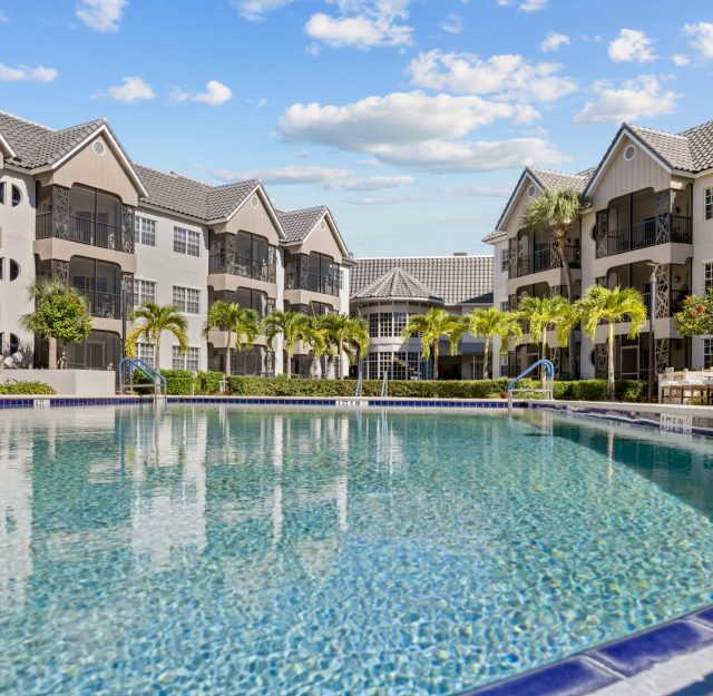 Veranda Club 25 IL Veranda Club 25 IL